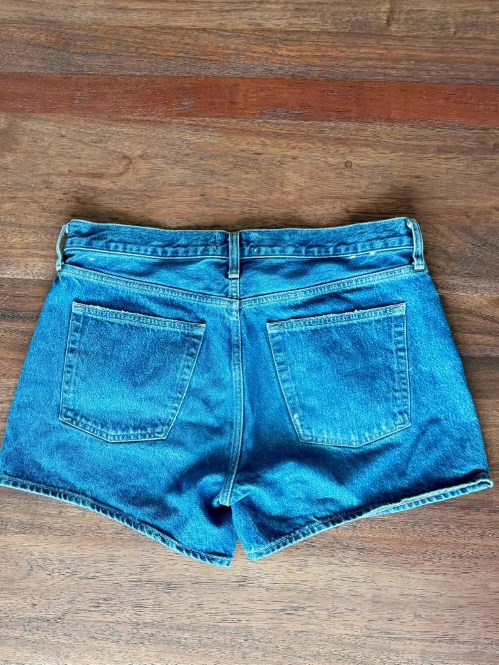 AGOLDE Parker Long Denim Shorts — Color: Enamour, Size 31
